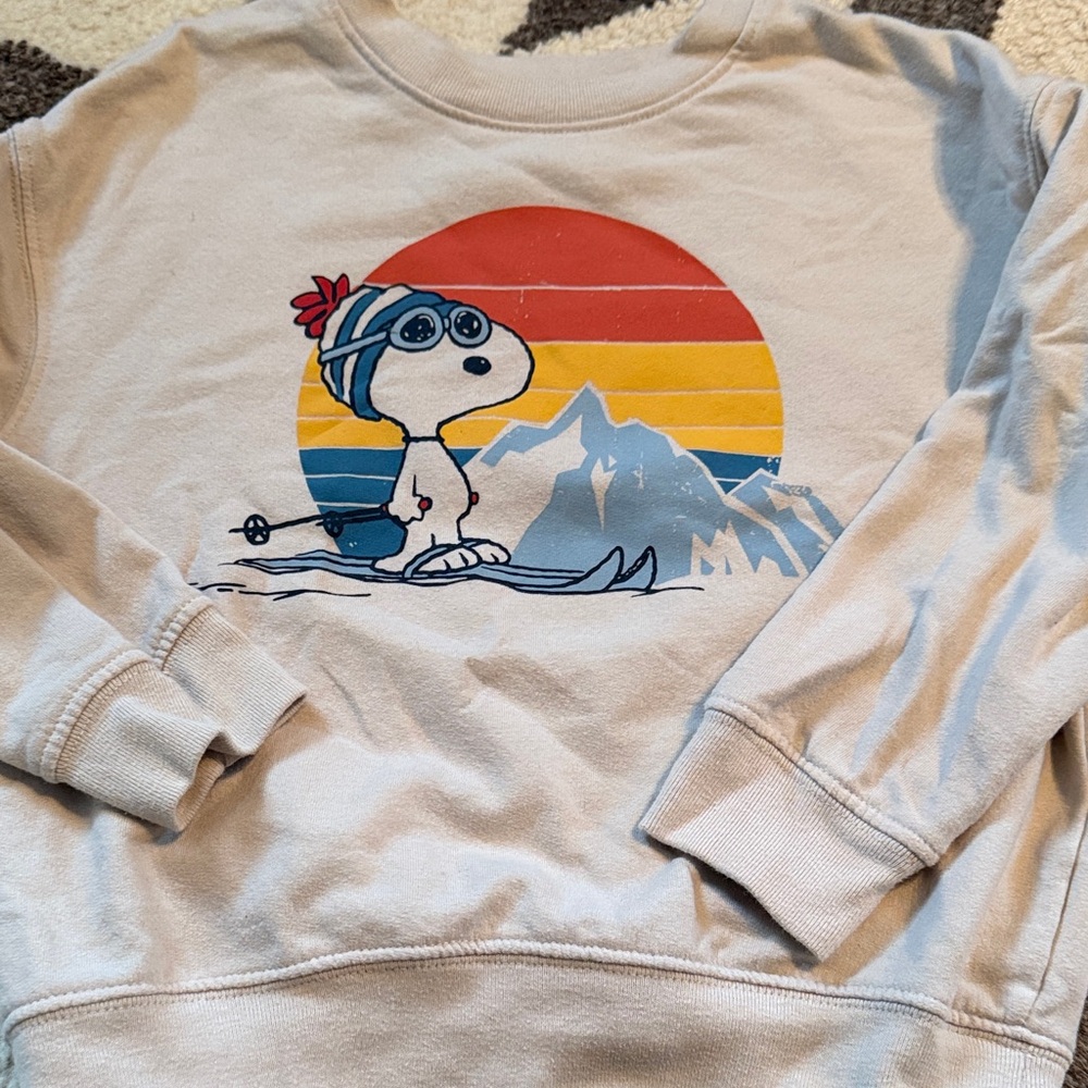 Size 6 Snoopy Ski Sweatshirt